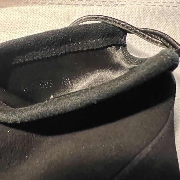 Stuart Weitzman Black Glove Stretch Suede Bootie - Picture 10 of 11